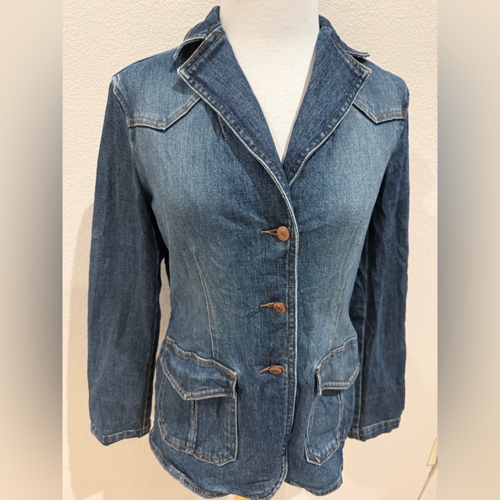 GAP Womens Denim Jacket SZ S Blazer Cut W Elastic Button Front Western Lines - Picture 3 of 9